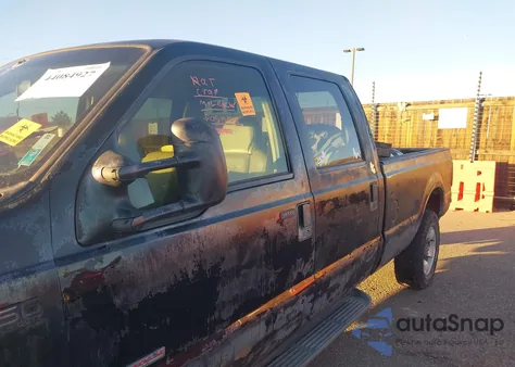 2004 Ford F350 Srw Super Duty из США, поврежденный, VIN 1FTSW31P84EC25599